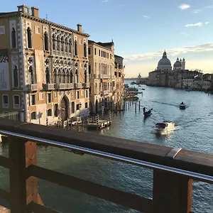 Appartement Homes & Holidays 