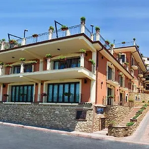Agostiniana Santa Teresa Di Riva